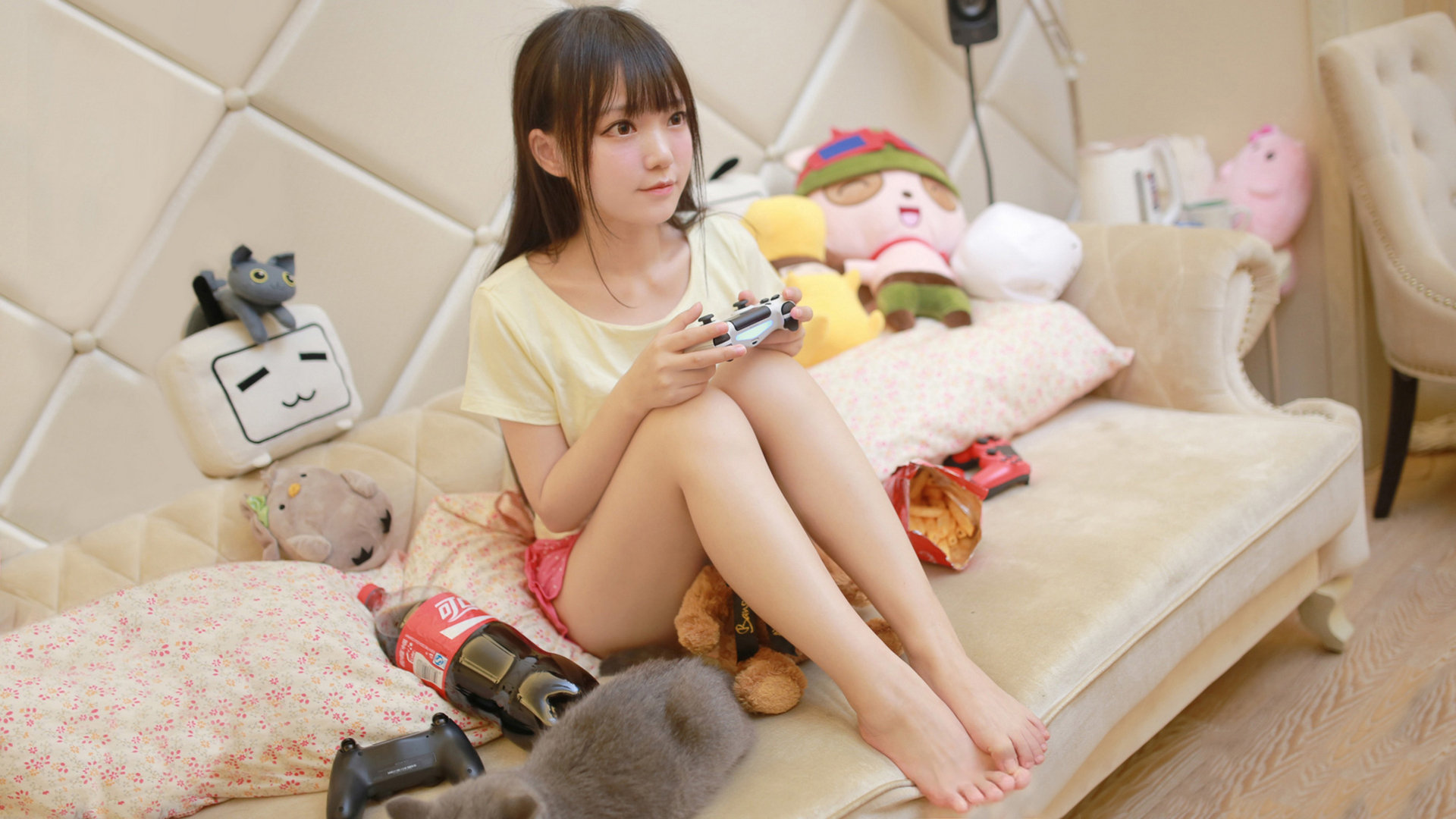 Milan Sports-特斯·冯·迪克:从中场起手,常常为南非队创造快节奏的进攻机会